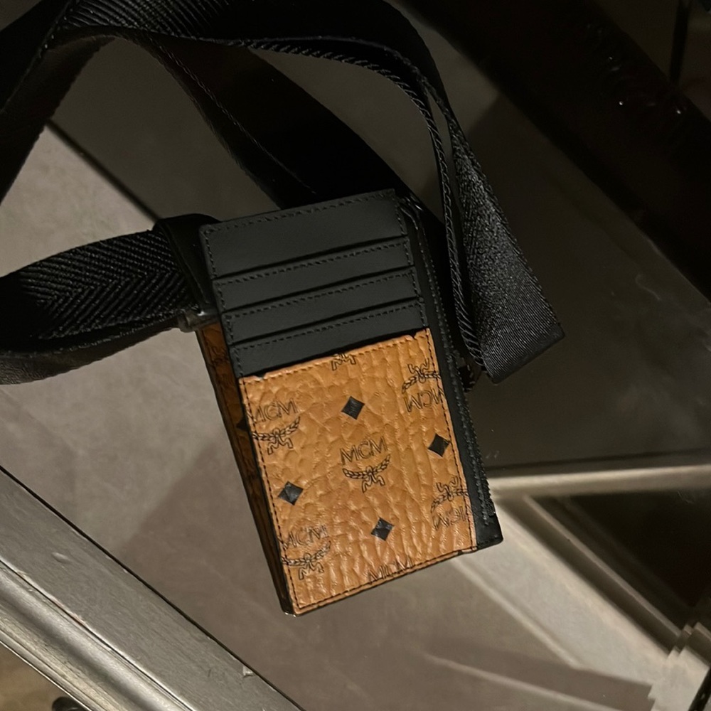 MCM Cardholder
